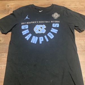 University of North Carolina Tar Heels basketball championship T shirt youth